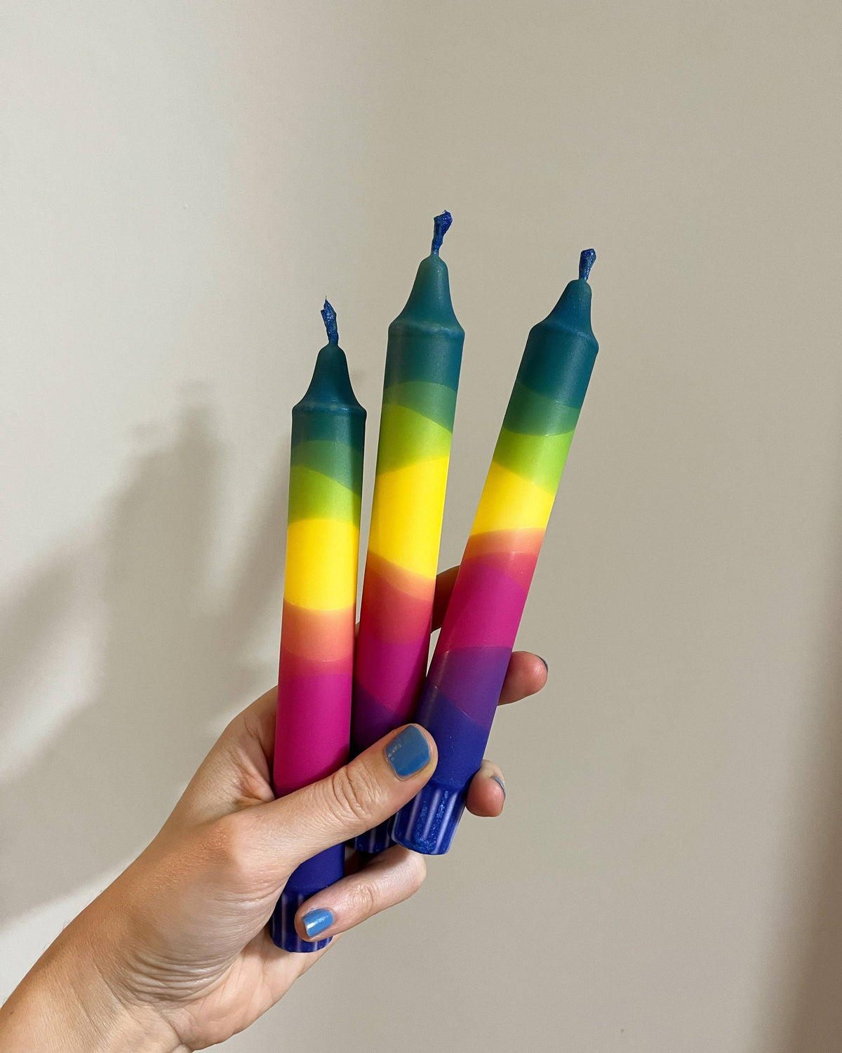 The Club Tropicana Single Dinner Candle