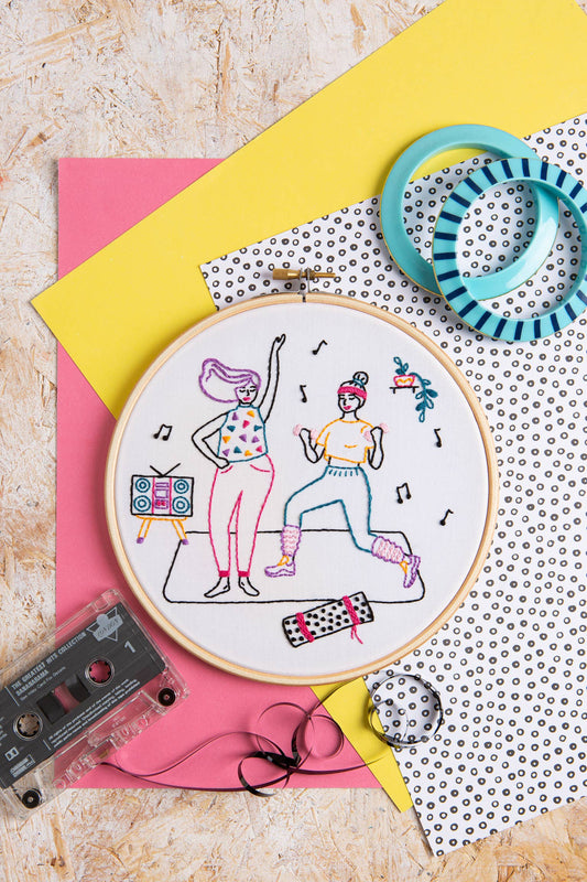 Dancing Embroidery Kit (Move) | Complete Craft Kit
