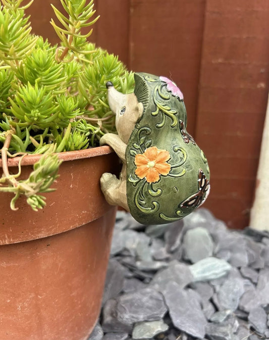 Boho floral hedgehog pot hanger