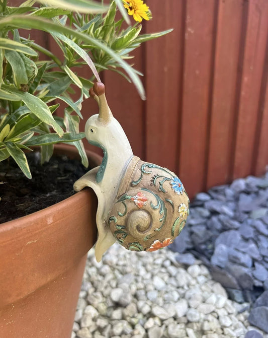 Boho floral garden snail pot hanger