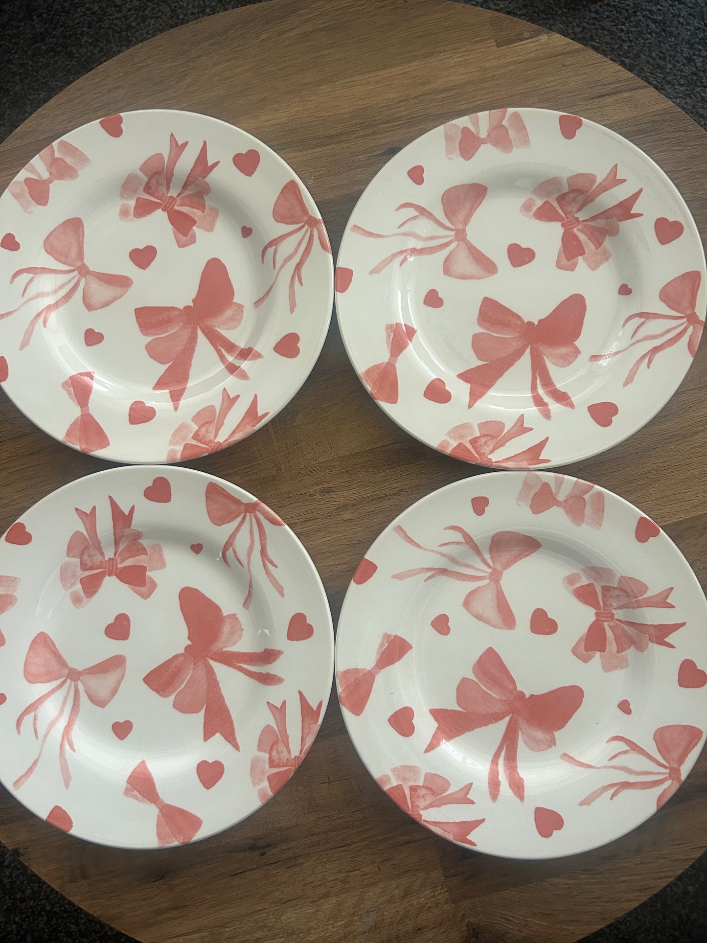 Royal Stafford Set of 4 Side Plates – Pink Bows & Hearts (21.5cm)