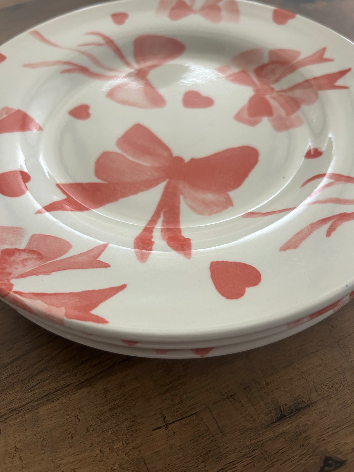 Royal Stafford Set of 4 Side Plates – Pink Bows & Hearts (21.5cm)