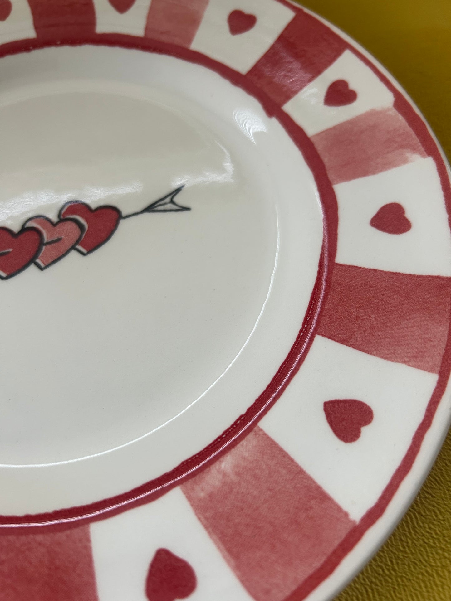 Royal Stafford ‘Arrow To The Heart’ side plate