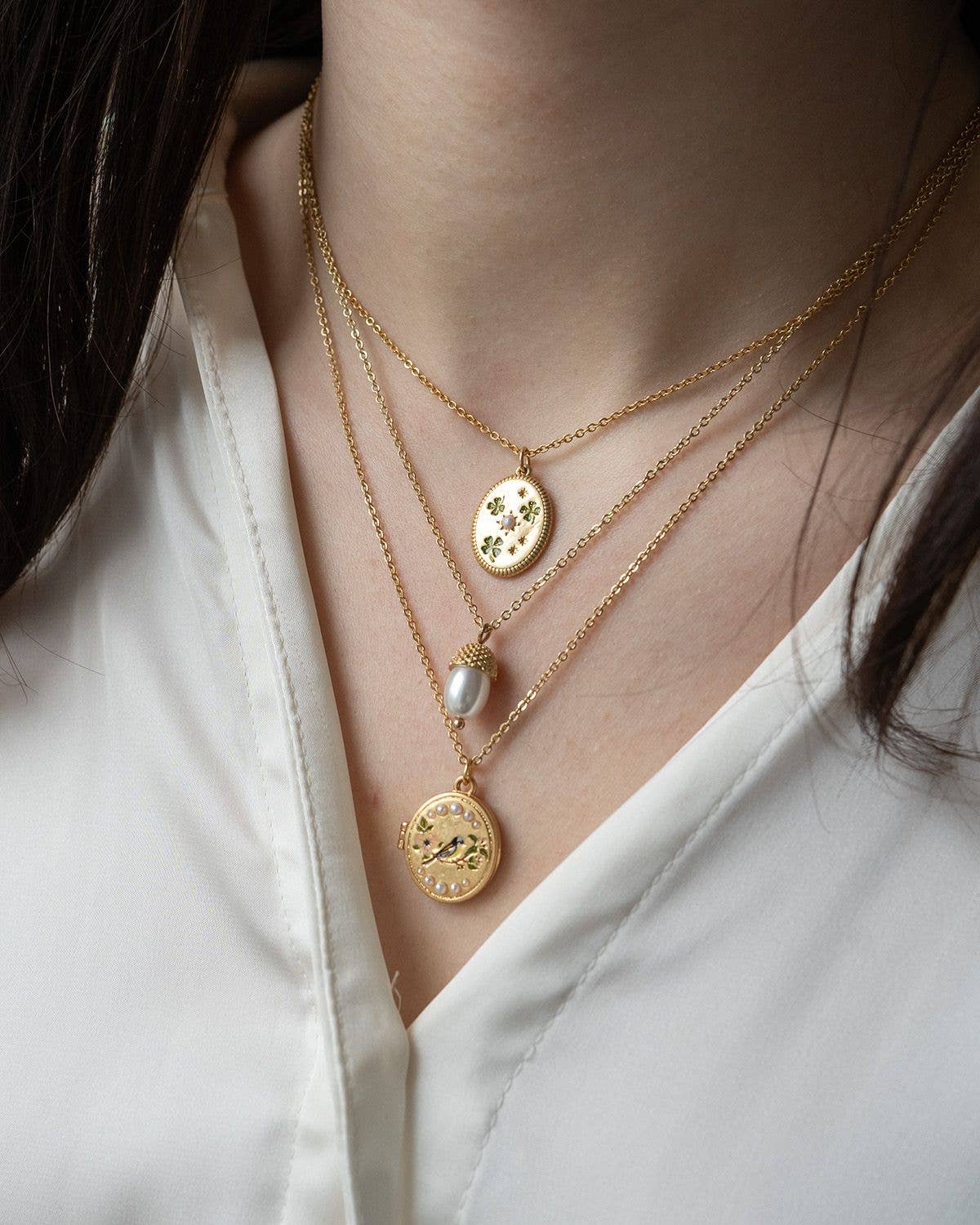 FABLE Four Leaf Clover & Pearl Necklace