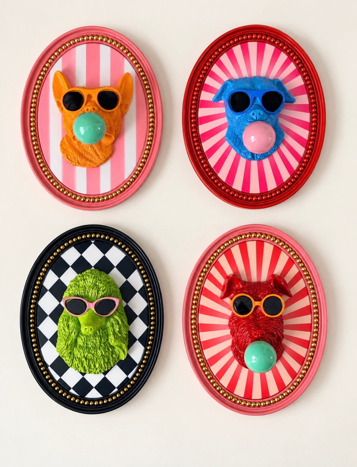 Off-duty dogs – Set of 4 colourful 3D wall pictures