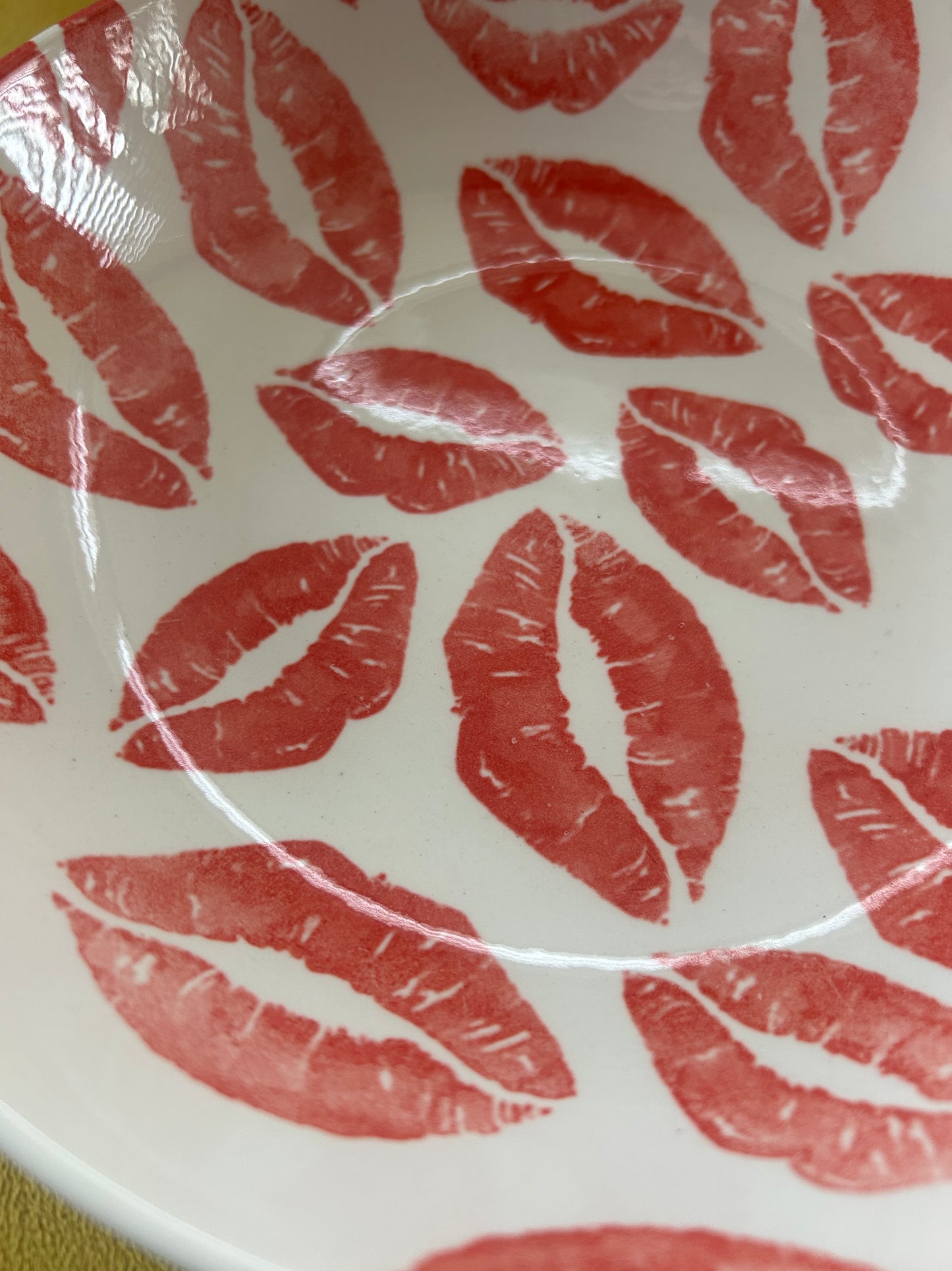 Royal Stafford ‘Lipstick Kisses’ pasta bowl